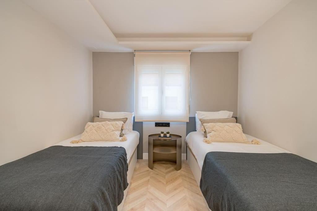 Puerta Del Sol 3Br 3Bh Lejlighed Madrid Eksteriør billede