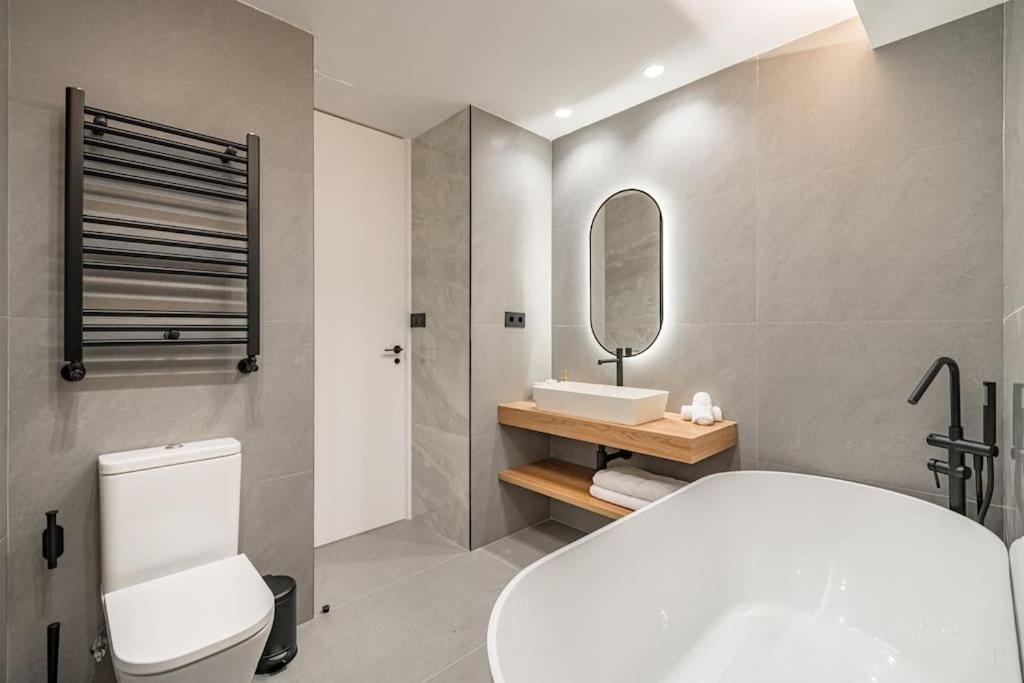 Puerta Del Sol 3Br 3Bh Lejlighed Madrid Eksteriør billede