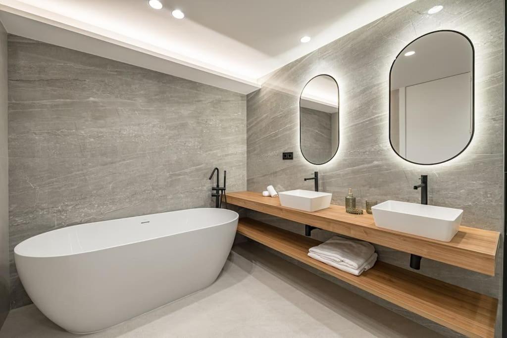 Puerta Del Sol 3Br 3Bh Lejlighed Madrid Eksteriør billede