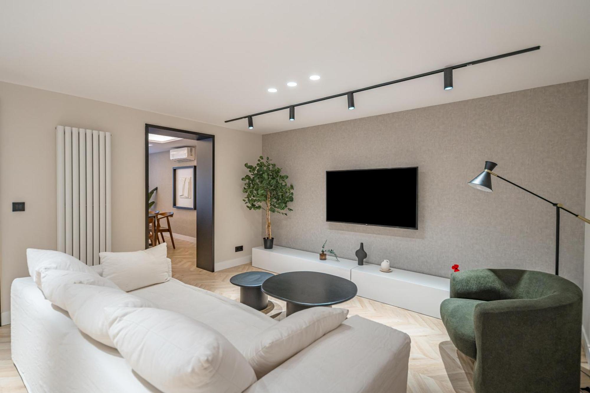 Puerta Del Sol 3Br 3Bh Lejlighed Madrid Eksteriør billede